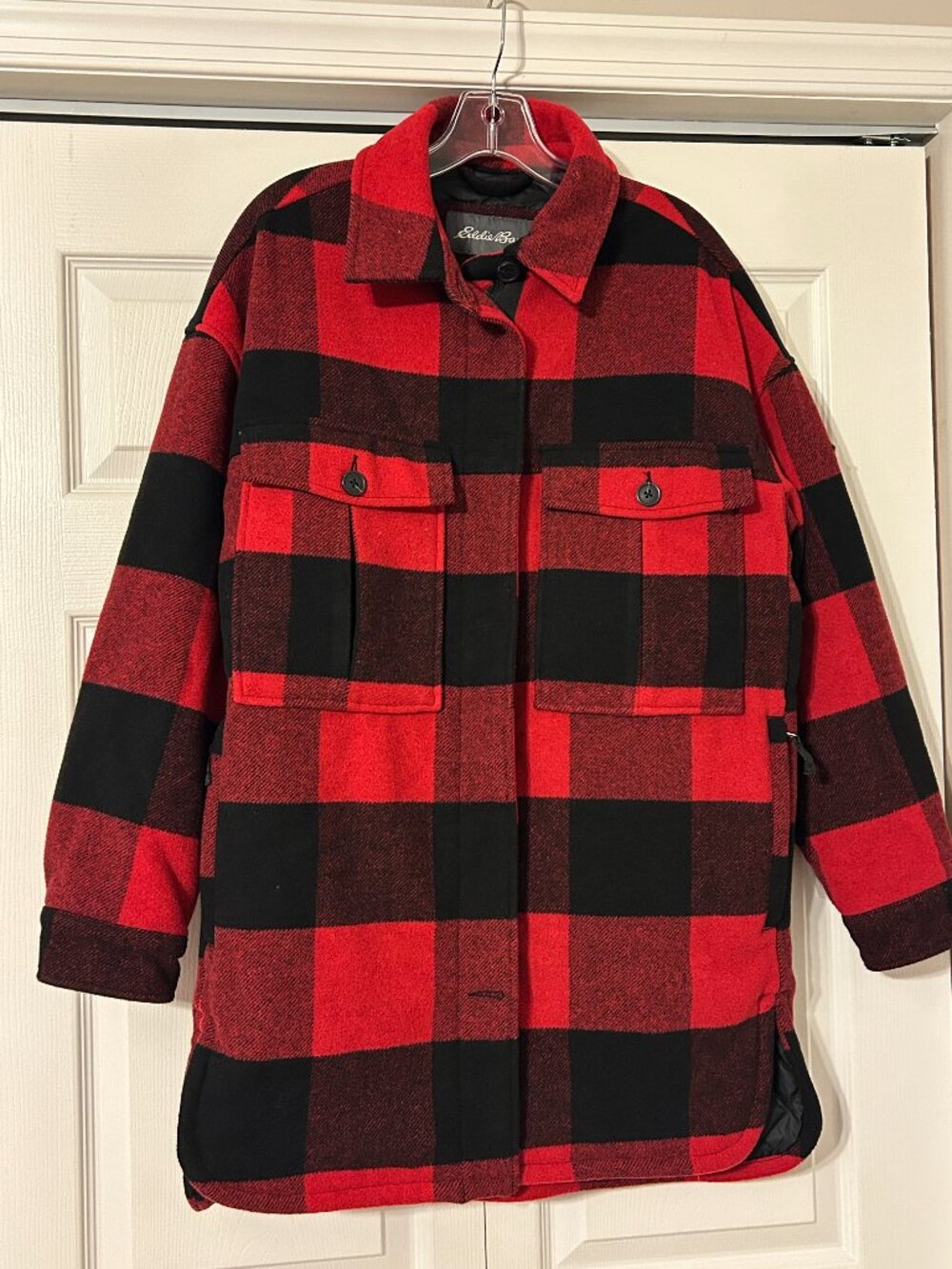 Women EDDIE BAUER Sz M Red & Black Buffalo Plaid Quilt Lined Wool Jacket Shacket